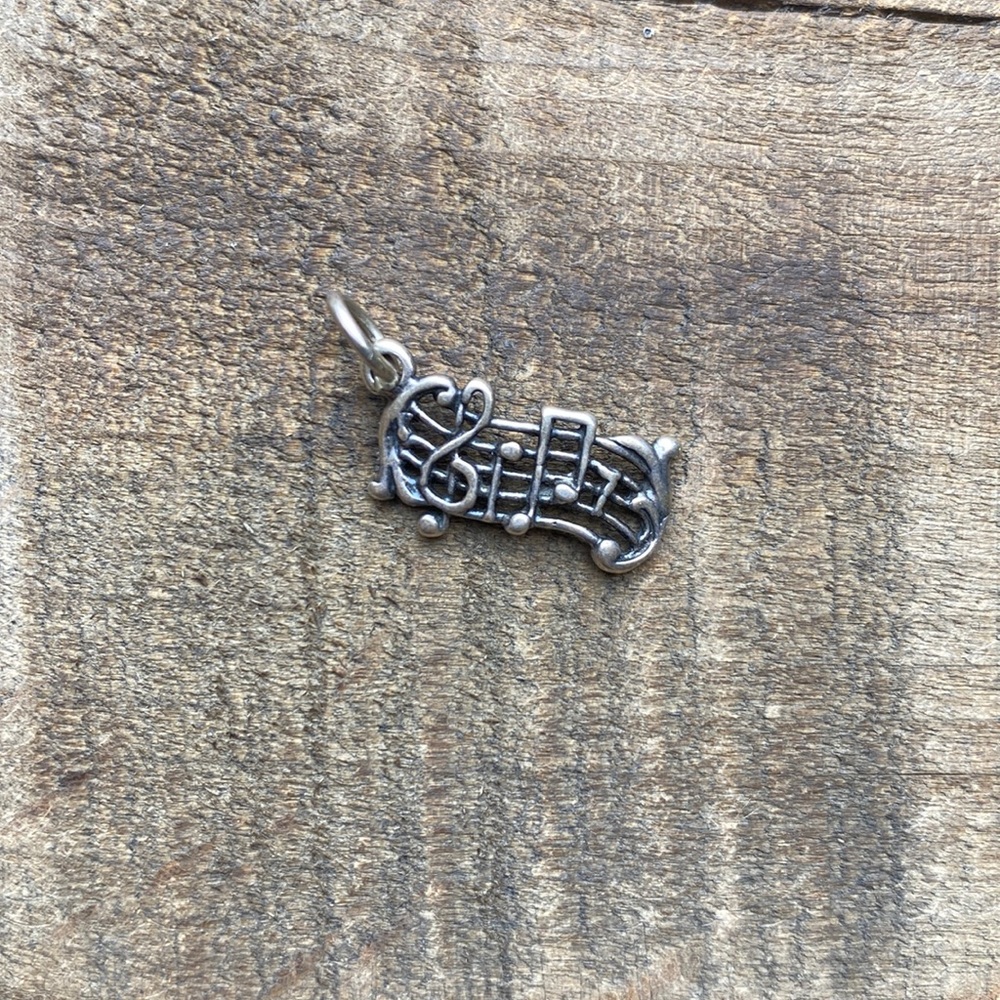 Sterling Silver Treble Clef Staff with Filigree Ends